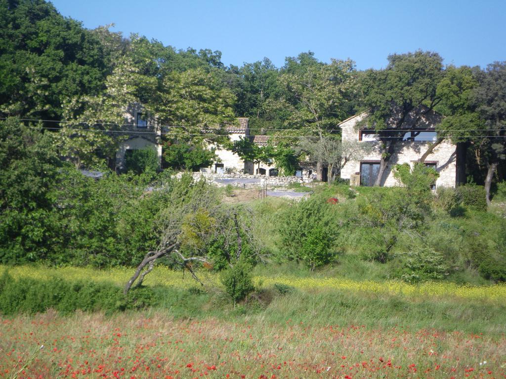 Les Esplanes Bed and Breakfast La Garde-Adhémar Eksteriør billede